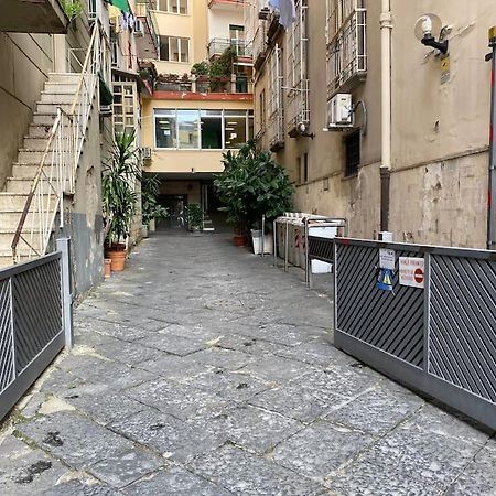 La Casa Di Mio Padre Apartment เนเปิลส์ ภายนอก รูปภาพ