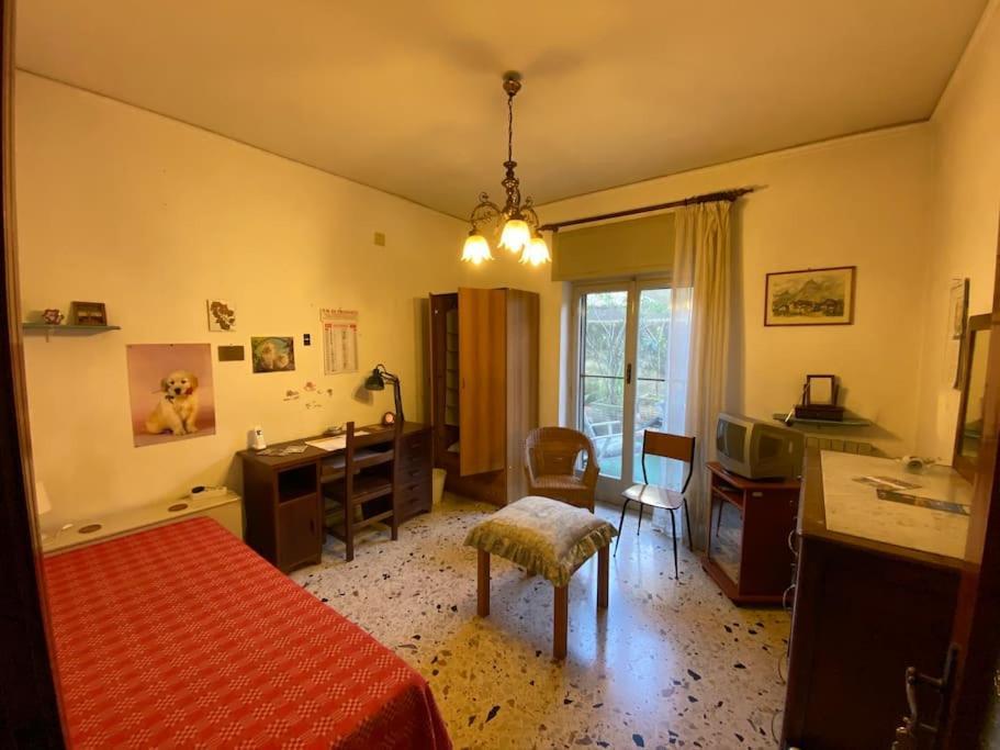 La Casa Di Mio Padre Apartment เนเปิลส์ ภายนอก รูปภาพ