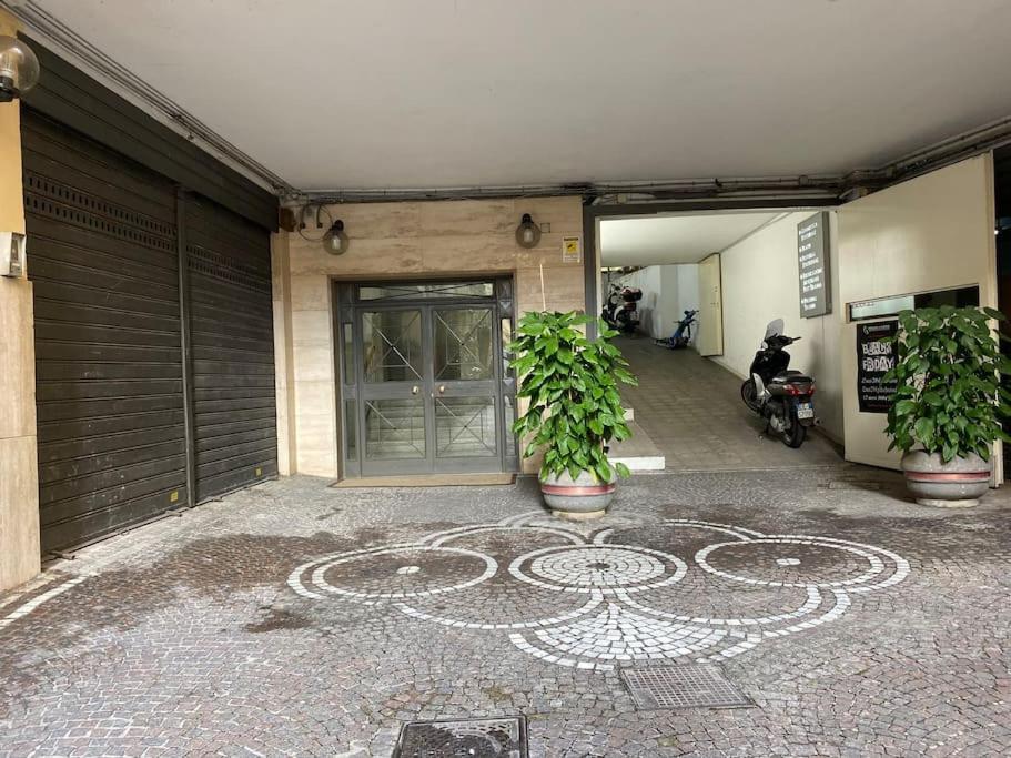La Casa Di Mio Padre Apartment เนเปิลส์ ภายนอก รูปภาพ