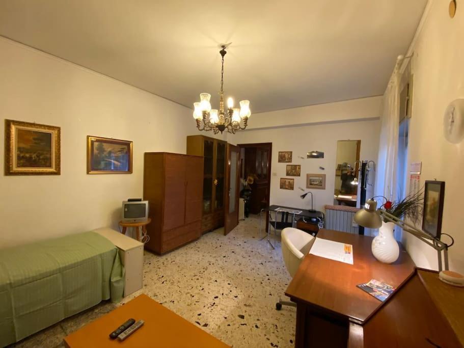 La Casa Di Mio Padre Apartment เนเปิลส์ ภายนอก รูปภาพ